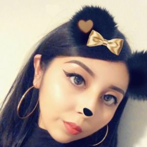 Meet your Posher, Ivette